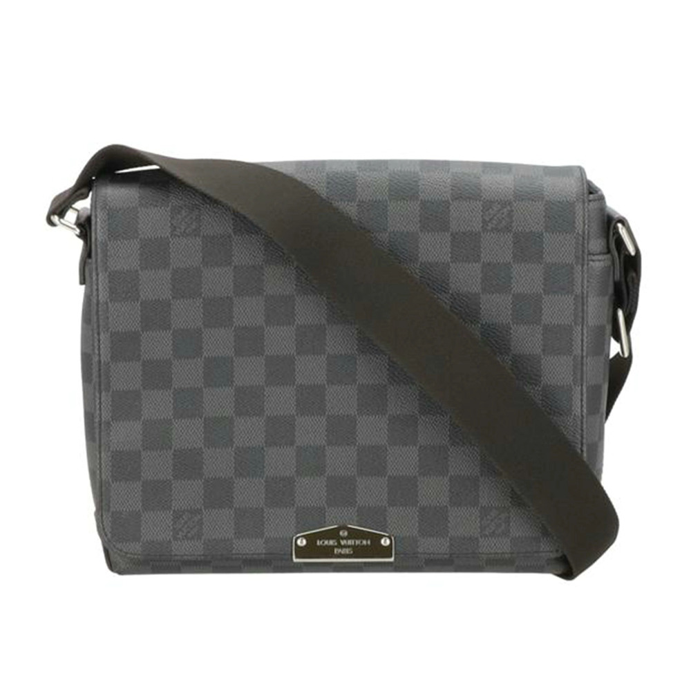 Louis Vuitton District Graphite Black